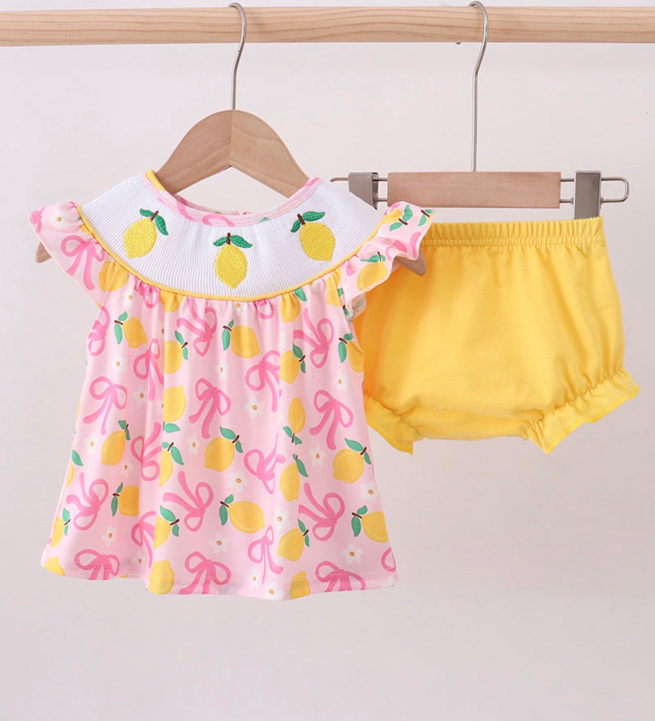 Girl Lemon Diaper Set