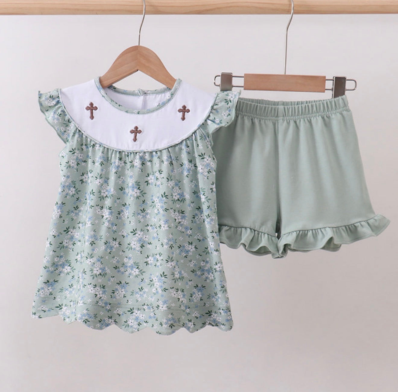 Girl Sage Embroidery Cross Set