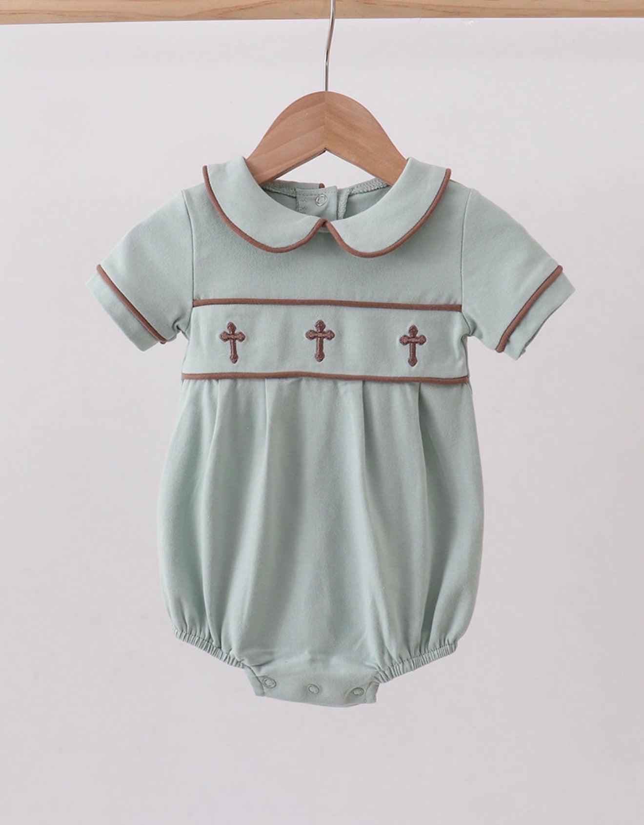 Boy Sage Embroidery Cross Bubble