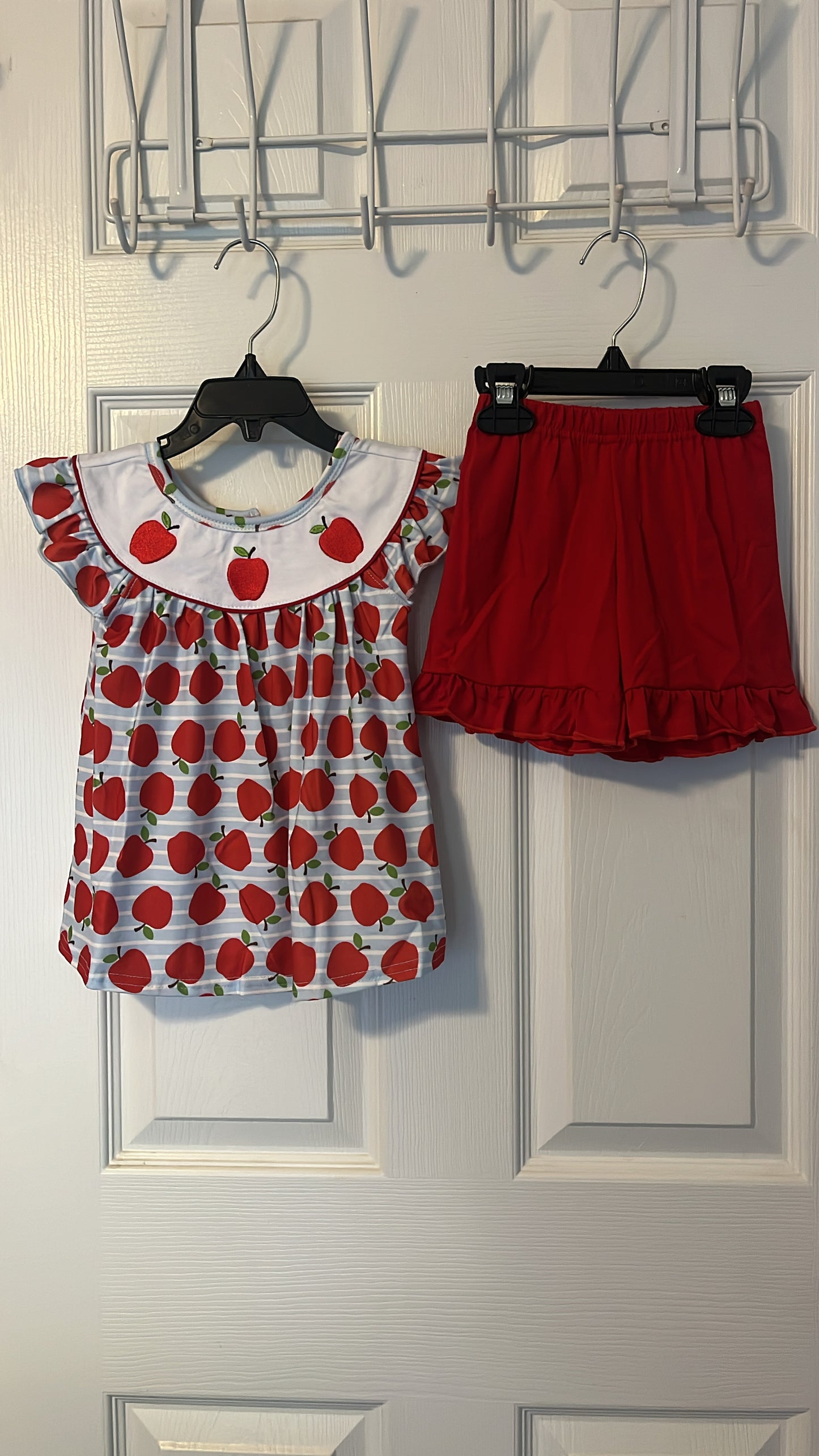 Girl Apple Set